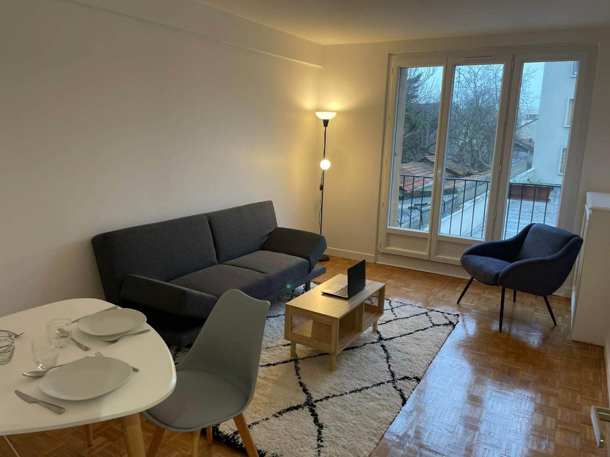 Ferienwohnung 5 People/Paris-Cdg/France Stadium Bagnolet Exterior foto